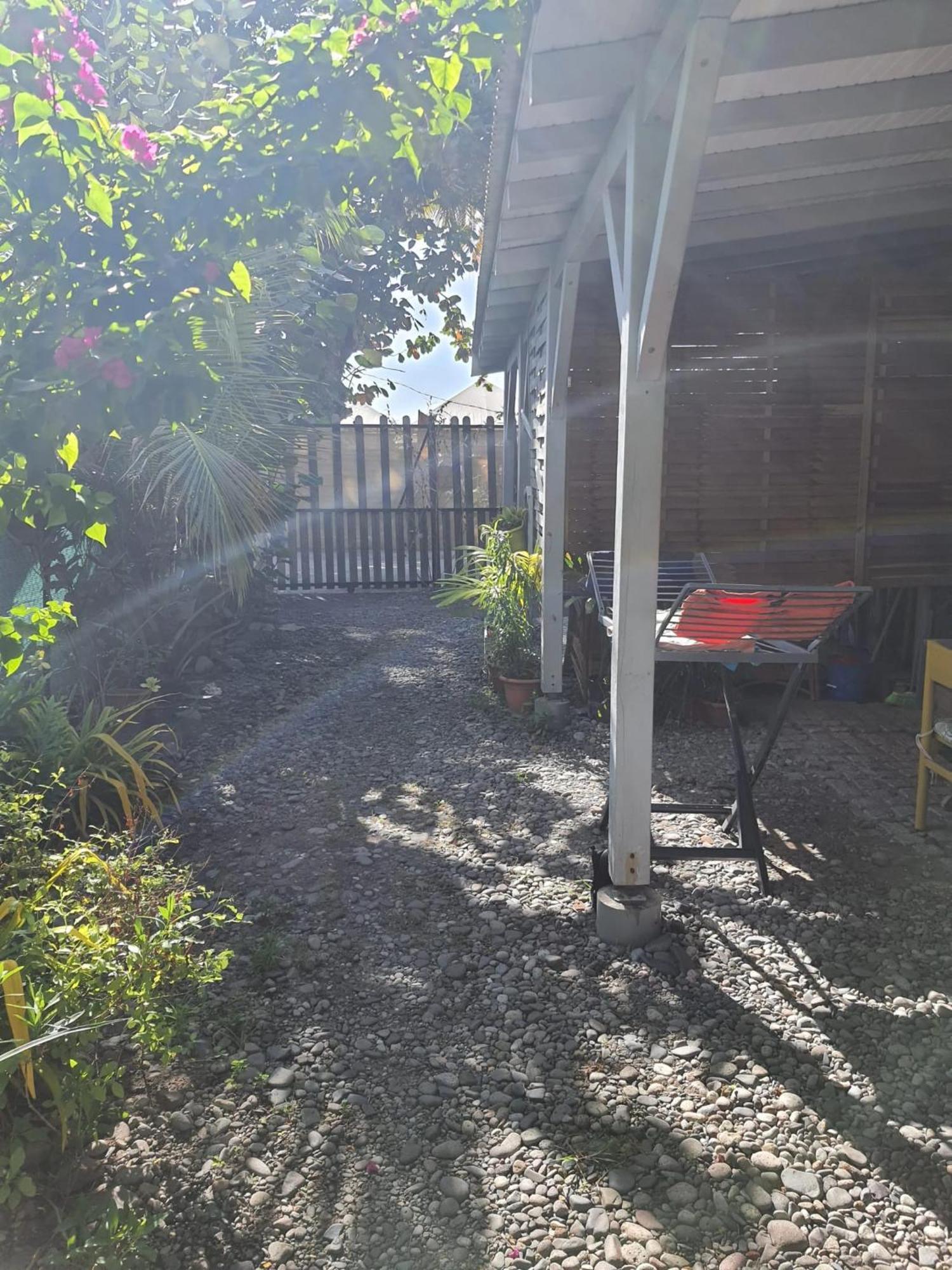 Appartement Cosy Au Carbet Avec Balcon Et Vue Sur Mer 70 M² Le Carbet Eksteriør bilde